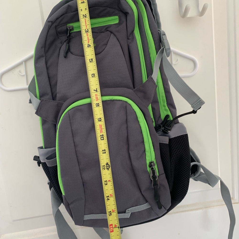 Ecogear | Gray and Green backpack | great condition